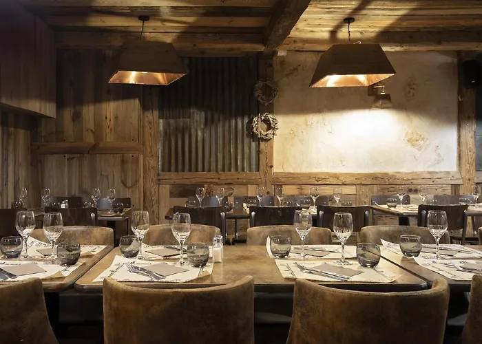 Les Balcons De & Apartment *